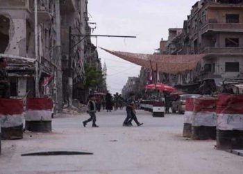 باستخدام القذائف.. استهداف حاجز عسكري للنظام في درعا