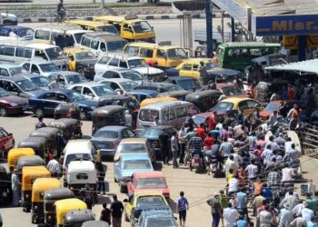 توقف معامل ومنشآت في مناطق سيطرة النظام