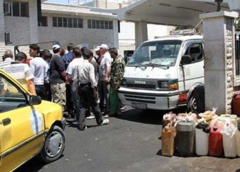 مؤيدو اﻷسد يكذّبون رواية النظام حول “وصول ناقلات نفط اﻹيرانية”