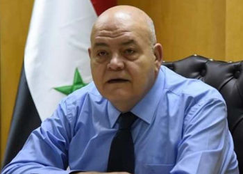 وزير التجارة الداخلية وحماية المستهلك بحكومة النظام "عمرو سالم" يبرر عدم زيادة رواتب الموظفين بأنه سيعقبها ارتفاع أسعار