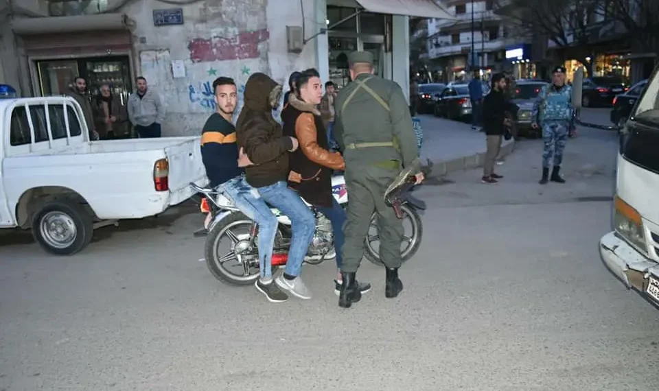 غرامات مالية وعقوبات بالسجن تطال مالكي “الدراجات النارية” في حمص