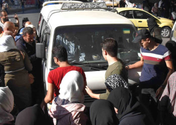 نائب محافظ دمشق "أحمد النابلسي" التابع لحكومة النظام: باصات النقل الداخلي ستقوم بتخديم المواطنين خلال عيد الأضحى بدلاً من "السرافيس"