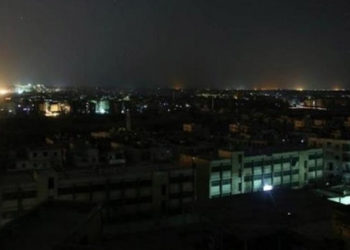 وزير الكهرباء بحكومة النظام "غسان الزامل": الحل الأمثل لمشكلة انقطاع الكهرباء في مناطق سيطرة النظام يكمن في استخدام الطاقات المتجددة مثل تركيب سخانات المياه الشمسية وغيرها من الوسائل المساعدة