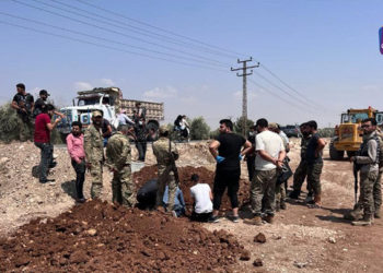 مقبرة جماعية "ندّة"