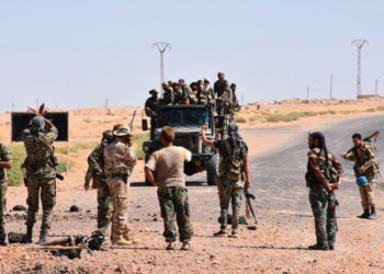 مقتل عنصر من قوات النظام وإصابة 3 آخرين بجروح جراء اشتباكات مع خلايا تابعة لـ "تنظيم الدولة" في البادية الشرقية