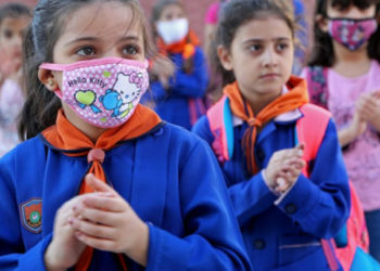 غلاء المستلزمات المدرسية في مناطق سيطرة النظام ستُجبر الأهالي على خروج أولادها من المدارس والزج بهم في سوق العمل