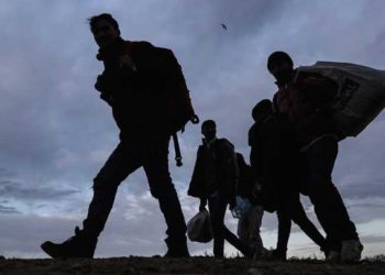 سوريون الطريق أوروبا