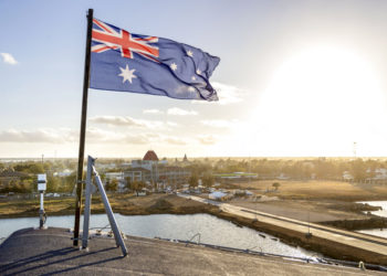 بعد توقّفه لثلاثة أعوام.. أستراليا تستكمل برنامج إعادة النساء واﻷطفال من سوريا