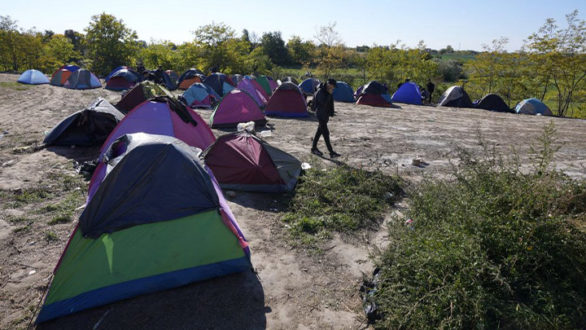 لاجئ سوري طالبي لجوء الاتحاد الأوروبي صربيا هنغاريا رومانيا