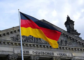 المبعوث الألماني إلى سوريا الصليب الأحمر 10 ملايين يورو