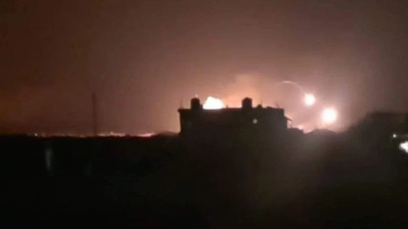 قصف إسرائيلي مطار "الشعيرات" قوات النظام ريف حمص