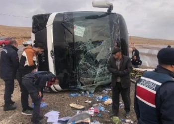 لاجئون سوريون