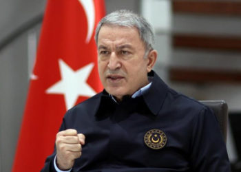 وزير الدفاع التركي