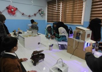 معرض لاختراعات اﻷطفال السوريين في ريف حلب