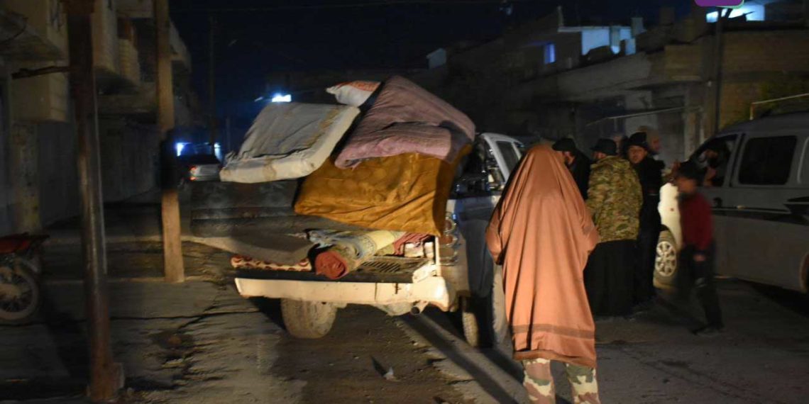 لمساندة المنكوبين شمال سوريا… أهالي رأس العين وتل أبيض يرسلون مساعدات إنسانية إلى مناطق الزلزال