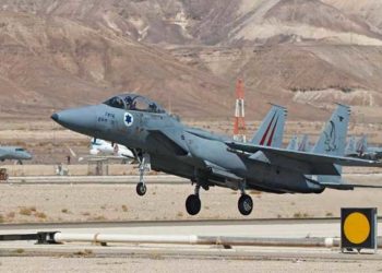 إيران تحشد ميليشياتها في سوريا والمنطقة.. وتحذيرات إسرائيلية من تطورات مفاجئة