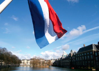 اللاجئون السوريون هولندا