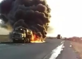 خاص – قتلى وجرحى في هجوم على صهاريج وقود شرقي حماة