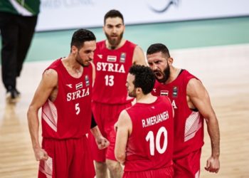 لماذا امتنع فريقا تايوان وكوريا الجنوبية لكرة السلة عن اللعب في دمشق؟