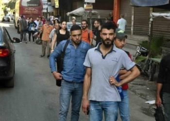 سخط وغليان شعبي وحالة من الشلل تضرب مناطق سيطرة اﻷسد