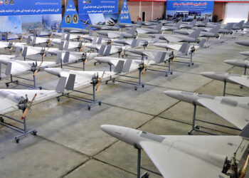 This handout picture released by Iran's Army office on April 19, 2023 shows military unmanned aerial vehicles (UAV or drone) on display during a ceremony at an undisclosed location in Iran. (Photo by Iranian Army office / AFP) / === RESTRICTED TO EDITORIAL USE - MANDATORY CREDIT "AFP PHOTO / HO / IRANIAN ARMY OFFICE" - NO MARKETING NO ADVERTISING CAMPAIGNS - DISTRIBUTED AS A SERVICE TO CLIENTS ===