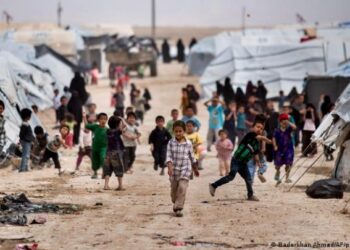 الحكومة العراقية تسرّع خطواتها لـ”تفكيك القنبلة الموقوتة” داخل الحدود السورية