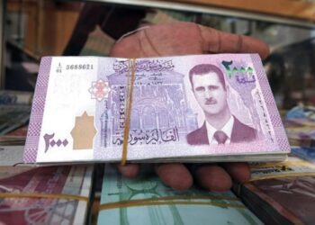 الليرة السورية تعود للهبوط عقب فترة من الاستقرار