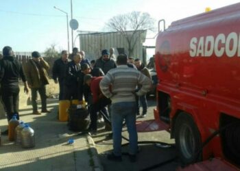 بدون إعلان رسمي.. أسعار المحروقات تواصل الارتفاع في مناطق سيطرة اﻷسد