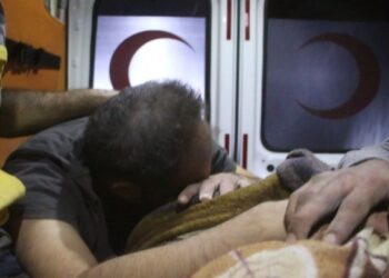 وفاة والدة متطوع في “الخوذ البيضاء” بقصف روسي جنوب إدلب (فيديو)