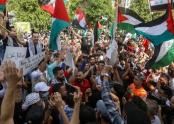 أجهزة أمن اﻷسد تمنع الاحتجاجات المؤيدة لغزّة