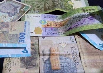 تراجع طفيف للذهب وسط استقرار صرف العملات في سوريا