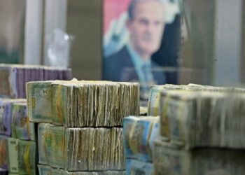 تراجع طفيف للذهب وسط استقرار صرف العملات في سوريا