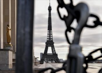 تضييق خيارات الجنسية ولمّ الشمل.. فرنسا تشدّد القيود على اﻷجانب والمهاجرين