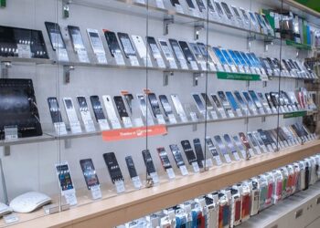 سلسلة رفع اﻷسعار مستمرة.. جمركة بعض الهواتف تتجاوز 7.5 مليون ليرة سورية