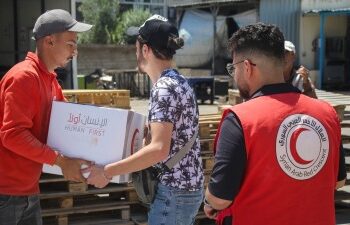 الهلال الأحمر