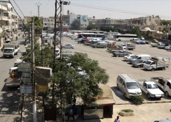 خاص | ضرائب باهظة و”بنك” لفرض السيطرة الكاملة في منبج.. اﻹضراب يجتاح المدينة