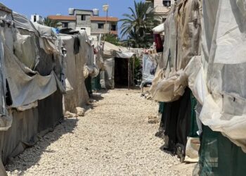 لبنان يطالب سلطة الأسد بإجراءات لحلّ أزمة النزوح السوري