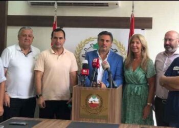 مؤتمر صحفي يدعو إلى ترحيل السوريين من لبنان !