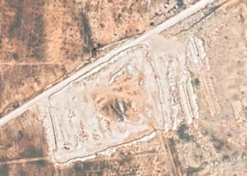 تقرير: سلطة اﻷسد تُخفي معالم المقبرة الجماعية بالقطيفة وتطمس اﻷدلة في أنحاء البلاد