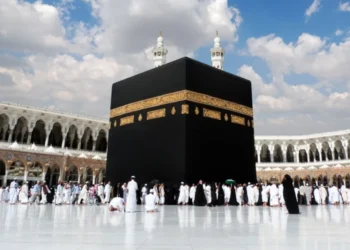 لجنة الحج العليا: نواصل اتصالاتنا مع السعودية بخصوص ملف الحج