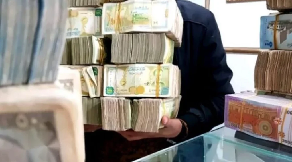 أسعار الذهب والعملات في اليوم الأول من عام 2024