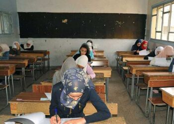 الامتحانات في مناطق الأسد