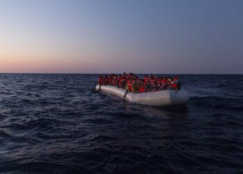 تهريب البشر .. تجارة مزدهرة على الساحل اللبناني