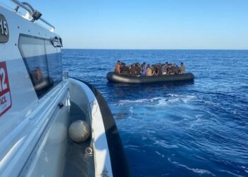 لليوم الثاني.. تركيا تُنقذ 159 مهاجراً قبالة السواحل الغربية