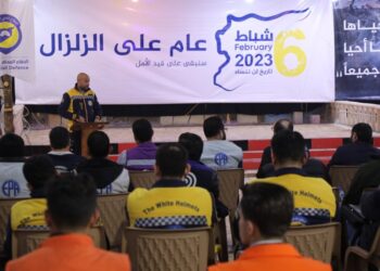 الخوذ البيضاء: لا يزال الطريق طويلاً إلى التعافي من الزلزال في شمال غربي سوريا