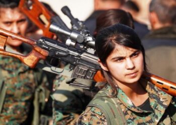 تجنيد القاصرات في قسد