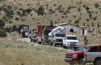 حاجز لقوات سلطة الأسد قرب الحدود السورية اللبنانية