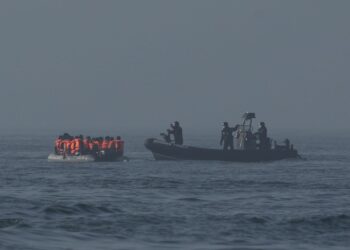 قبرص تعلن وصول 458 مهاجراً على متن 6 قوارب خرجت من لبنان