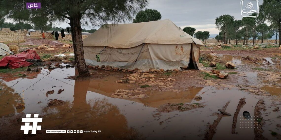 تضرر مخيمات الشمال السوري