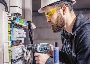 لا مطور برمجيات ولا مهندس.. إليك أكثر المهن طلباً في تركيا